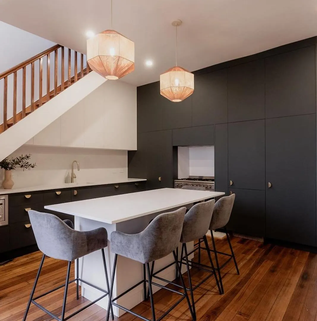 'Hjemme' In The Heart Of Hobart Villa Tatil Evi